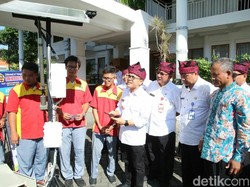 Banyuwangi Uji Coba Penyiram Lahan Pertanian Otomatis Karya Siswa SMK
