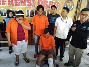 Polda Jambi Tangkap Suami-Istri Pencuri Motor di 30 Masjid