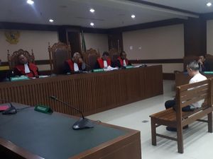 Terbukti Terima Suap, Eks Anggota DPRD Sumut Divonis 4 Tahun Bui Terbukti Terima Suap, Eks Anggota DPRD Sumut Divonis 4 Tahun Bui