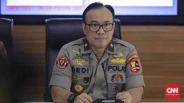 Polri, Antara Reformasi Internal dan Larut dalam Politik