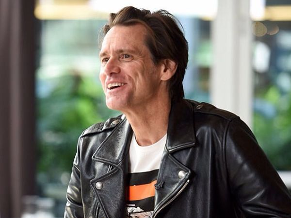 Jim Carrey Tak Pernah Mau Selfie dengan Fans, Ini Alasannya