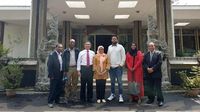 Momen Dubes Al Busyra Bertemu dengan Anak Muda Ethiopia