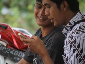 Smartfren Perkuat Sinyal Internet di Pulau Terluar RI Smartfren Perkuat Sinyal Internet di Pulau Terluar RI