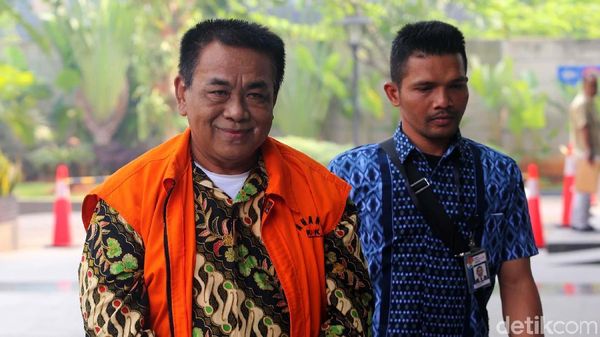 Langkah Kaki Sudirno Saat Diperiksa KPK