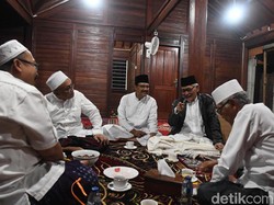 Kiai Sepuh Jatim Apresiasi Pernyataan Jokowi dan Prabowo Pasca Keputusan MK