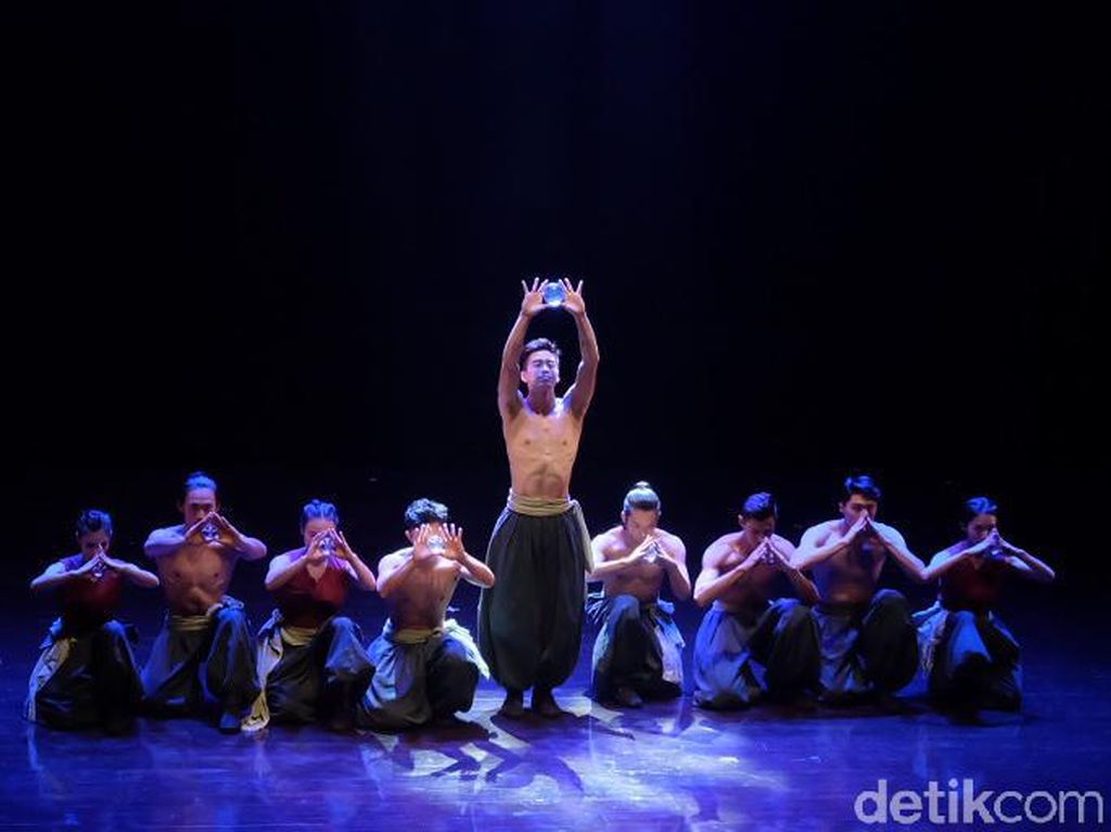Menikmati Sirkus Akrobatik Taiwan Berbalut Teater di Jakarta