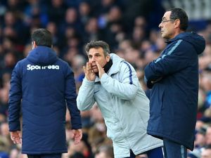 Lampard Datang, Zola Hengkang Lampard Datang, Zola Hengkang