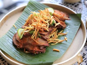 Yummy! Aneka Olahan Daging Asap Berbumbu Tradisional Ada di Sini