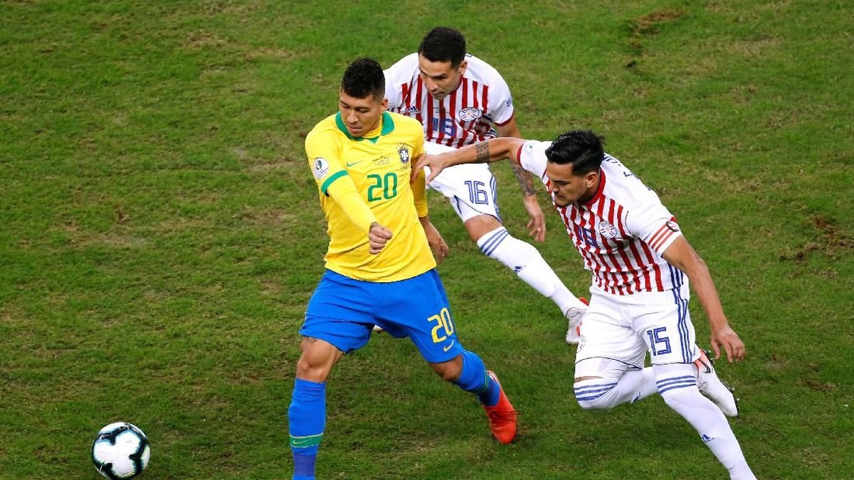 Pelatih Brasil keluhkan lapangan yang buruk di Copa America 2019. (Foto: Diego Vara/REUTERS)
