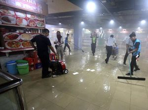 Dapur di ITC Depok Terbakar, Api Berhasil Dipadamkan Dapur di ITC Depok Terbakar, Api Berhasil Dipadamkan