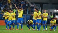 Brasil memutus rekor buruk kala menghadapi Paraguay di babak adu penalti. Hal tersebut terjadi usai mereka mengandaskan Los Guaranies di Copa America 2019. Lucas Uebel/Getty Images.