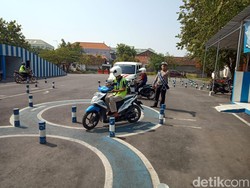 Bikin SIM Kini Wajib Pakai Sertifikat, Ini Syarat Lembaga Sekolahnya