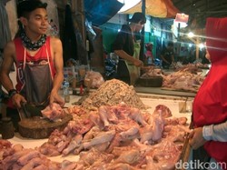 Harga Daging Ayam di Kota Sukabumi Anjlok Rp 25 Ribu/Kg