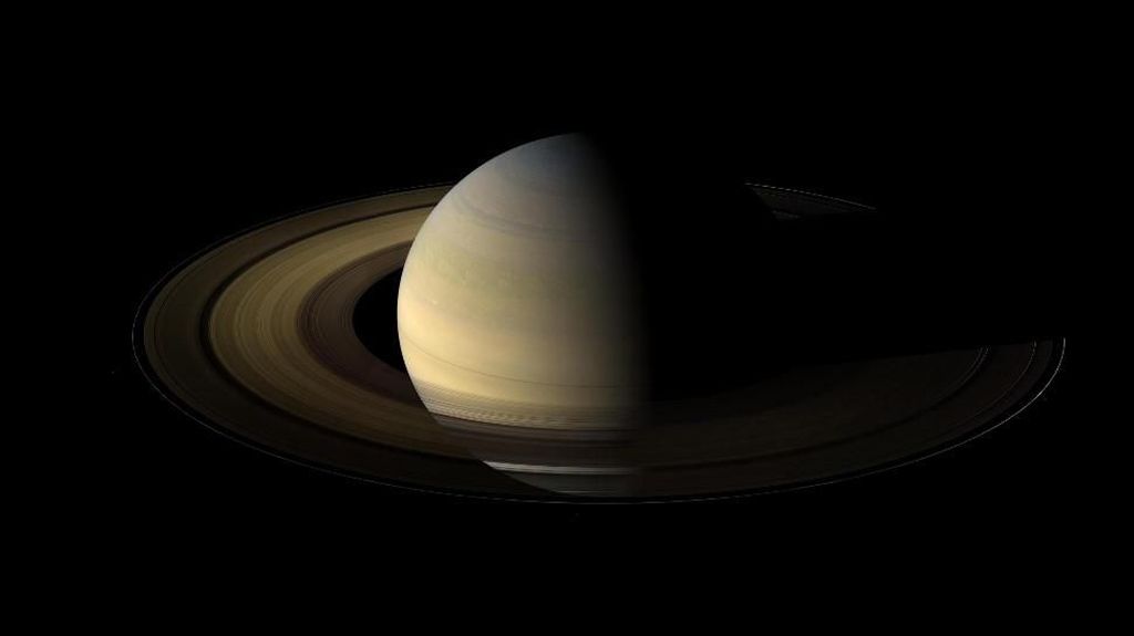 Pemandangan Bumi Jika Punya Cincin Ala Saturnus