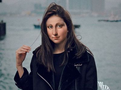 Apa Jadinya Jika Mona Lisa Jadi Remaja Millennial?