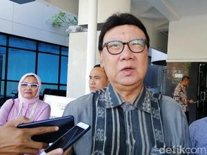 Cerita Mendagri dan Menteri Susi Usai Jenguk Risma di ICU