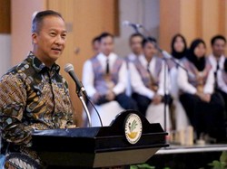 Kemensos Siap Percayakan Penyaluran 100% Beras Bansos ke Bulog