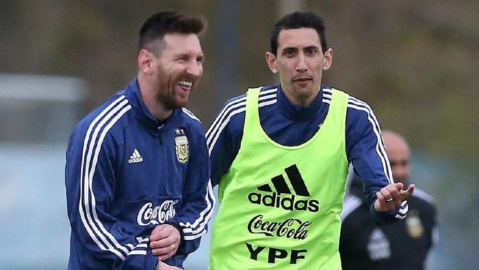 Angel Di Maria bersikukuh bahwa Lionel Messi sudah bermain bagus di Copa America 2019. (Foto: Agustin Marcarian / Reuters)