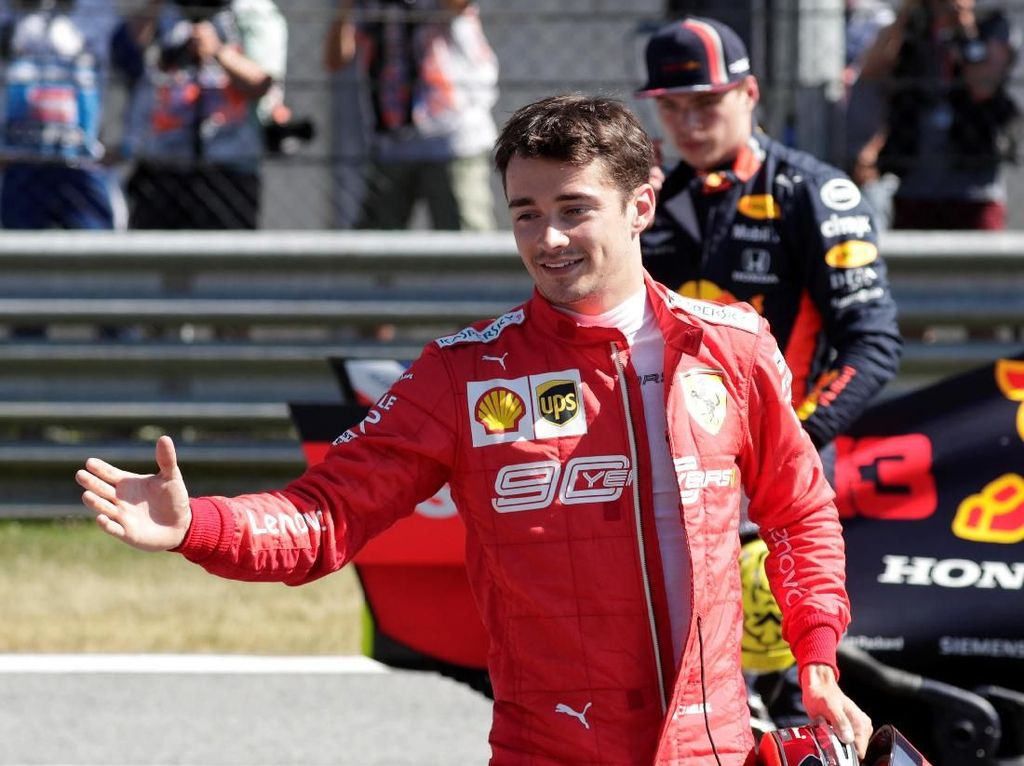 Kualifikasi F1 GP Austria: Kalahkan Hamilton, Leclerc Raih Pole Kualifikasi F1 GP Austria: Kalahkan Hamilton, Leclerc Raih Pole