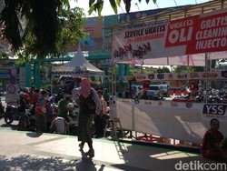 Asyik Bisa Gratis Servis Motor di Alun-alun Kudus