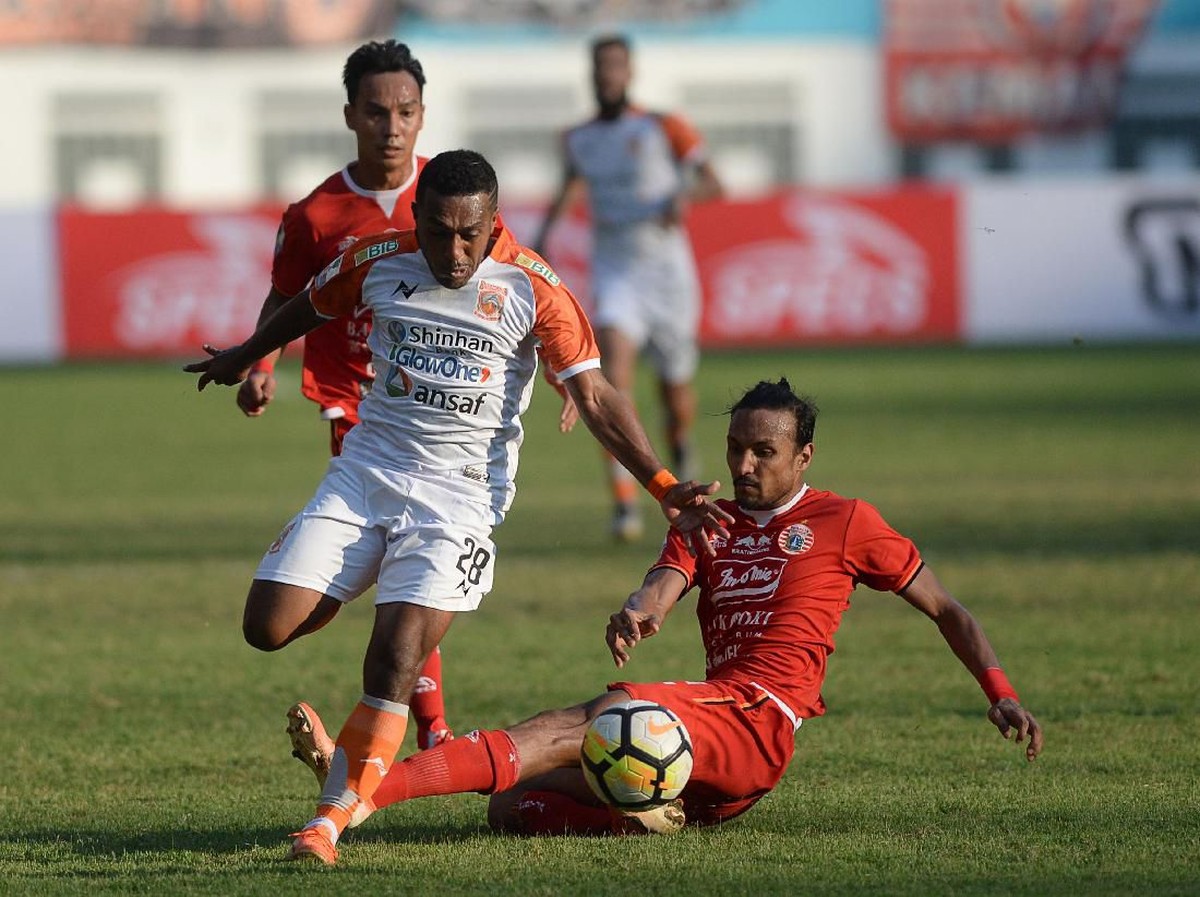 Persija Jakarta di semifinal Piala Indonesia 2018-2019. (Foto: M Risyal Hidayat/Antara)