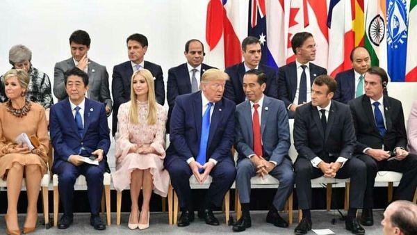 Momen Akrab Jokowi Bareng Trump dan Pemimpin Dunia di G20
