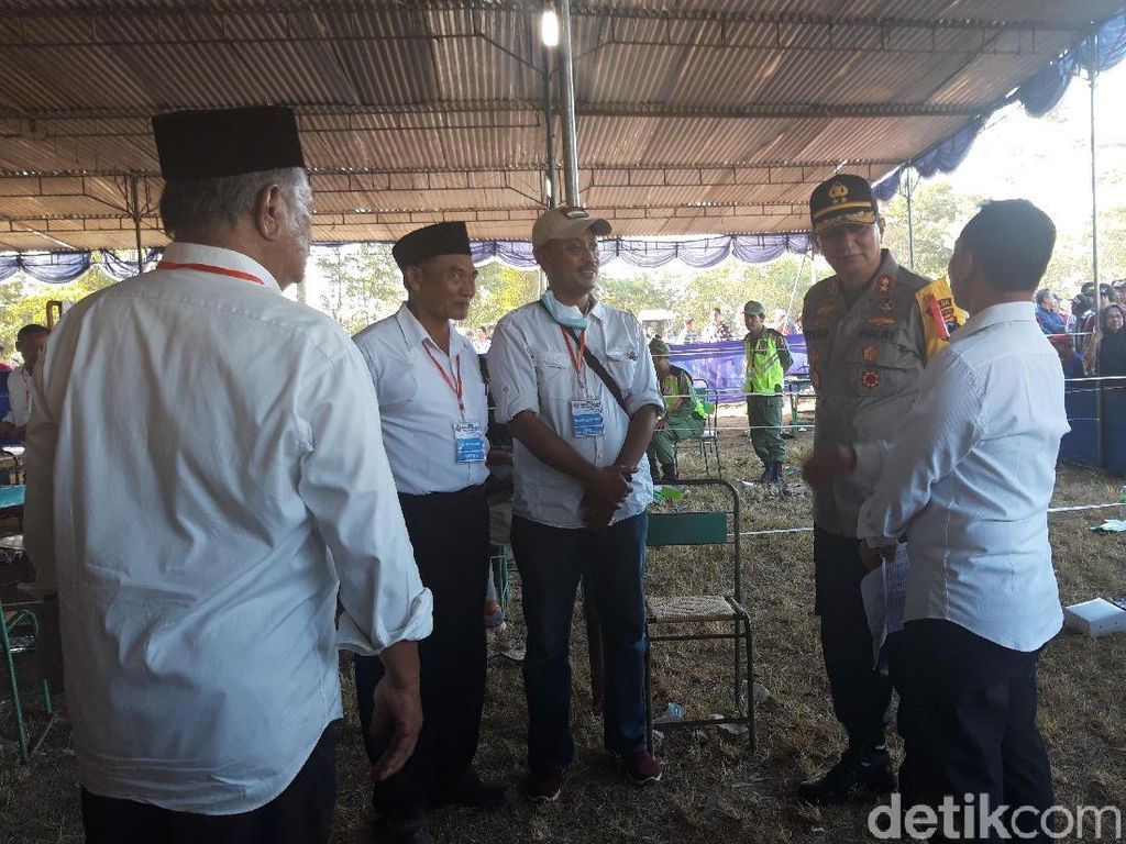 Kapolda Jateng Pantau Langsung Pilkades Serentak di Boyolali Kapolda Jateng Pantau Langsung Pilkades Serentak di Boyolali