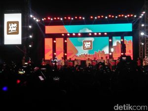 JK Bareng Menteri-menteri Luncurkan LinkAja