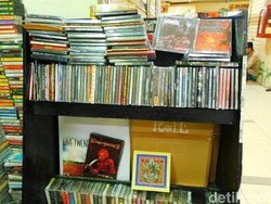 Masih Eksis, Begini Geliat Bisnis Musik Jadul di Jakarta