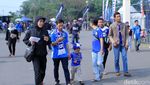 Bobotoh Mulai Birukan Si Jalak Harupat Jelang Persib vs Bhayangkara FC