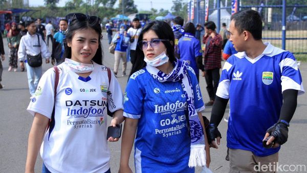 Bobotoh Mulai Birukan Si Jalak Harupat Jelang Persib vs Bhayangkara FC