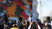 Jamrud Meriahkan Nobar MotoGP di Marina Boom Banyuwangi