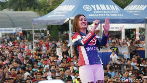 Nella Kharisma Goyang Kudus