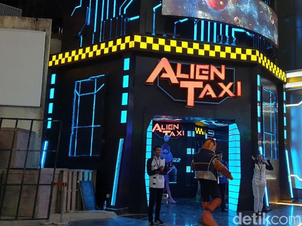 Potret Kemegahan Wahana di Trans Studio Jakarta