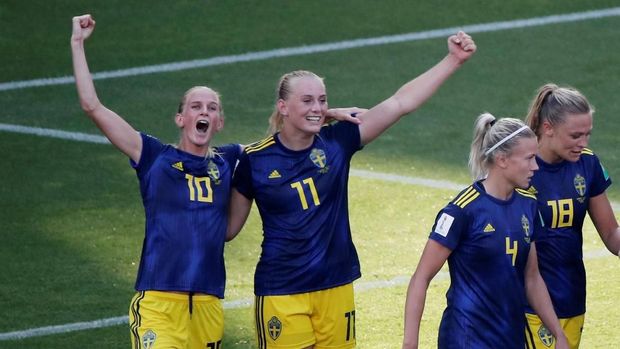 Swedia akan menantang Belanda di semifinal.