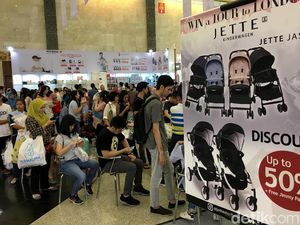 Pengunjung Membludak di Pameran Perlengkapan Bayi