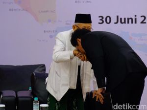 Habiburokhman Jelaskan Aksi Cium Tangan Wapres Terpilih Maruf Amin