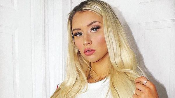 Kepincut Mikayla, Atlet Cantik yang Dijuluki Kiper Hoki Es Terseksi di Dunia