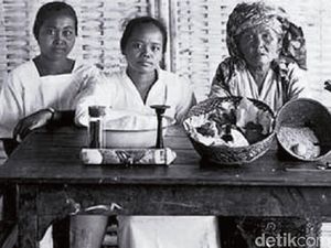 Upaya Penyingkiran Para Dukun Upaya Penyingkiran Para Dukun