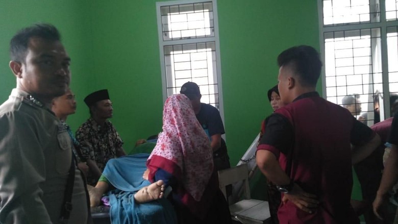 Kapal Motor Pengangkut Rombongan Pengantin Karam Dihantam Ombak, 1 Orang Tewas