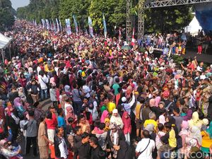 Aksi di Hari Jadi Bogor, Tari Papua hingga Anies Baswedan Naik Kuda