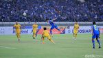 Persib Dikalahkan Bhayangkara FC di Jalak Harupat