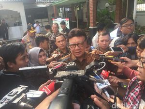 Penetapan Presiden-Wapres Terpilih, Menteri hingga Ketua DPR Tiba di KPU