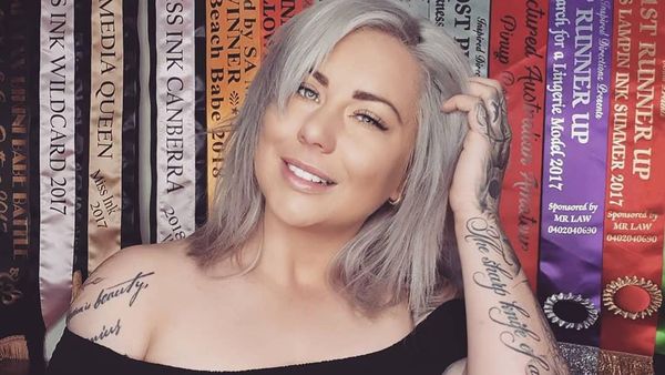 Pesona Ratu Kecantikan yang Dikenal Sebagai Supir Truk Terseksi