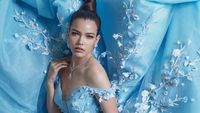 Foto: DJ Cantik dengan Gelar Suma Cum Laude Menang Miss Universe Thailand