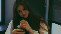 Pesona Jeong Darae, Atlet Renang Tercantik di Dunia yang Hobi Ngopi