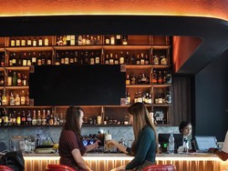 Slurpp! Ada Freddo Jelly Shot di Coffee Shop Berkonsep Bar Ini