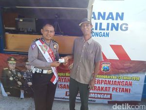 Bhakti Pelayanan di Hari Jadi, Polisi Lamongan Delivery BPKB