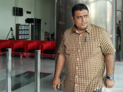 Anggota DPR Ancam Surati Erick Thohir Minta Dirut MIND ID Dicopot