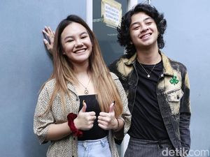 Sempat Unfollow IG dan Disebut Putus, Shafa Pamer Foto Mesra Bareng Bastian Sempat Unfollow IG dan Disebut Putus, Shafa Pamer Foto Mesra Bareng Bastian